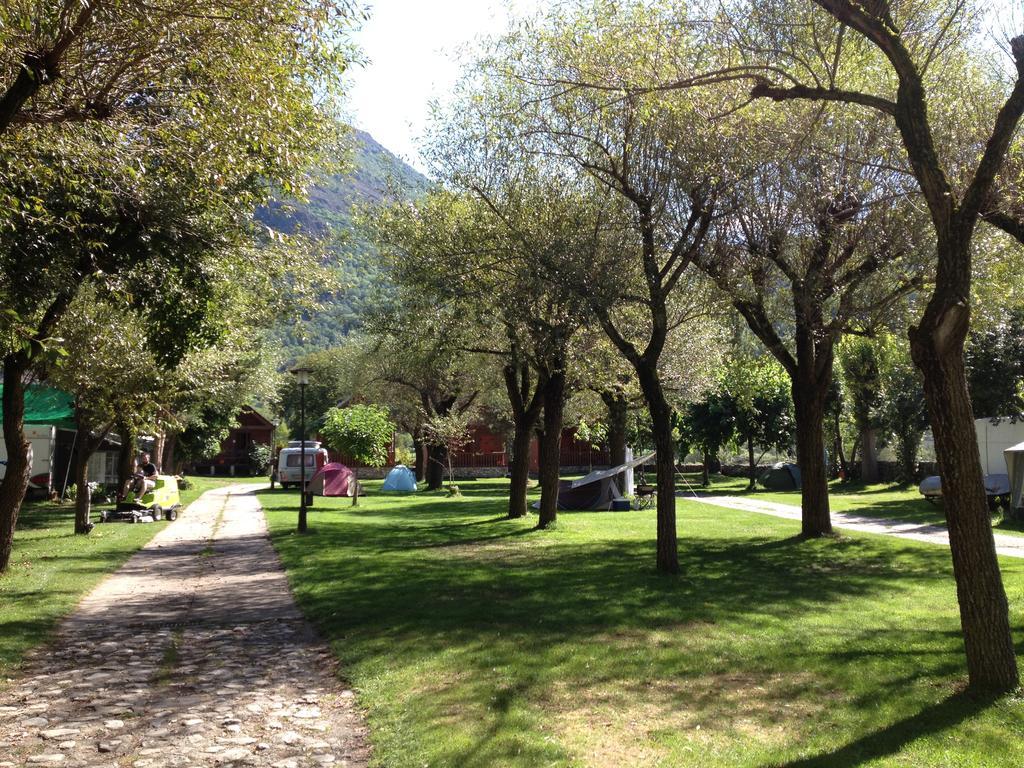 Camping Boneta Барруэра Экстерьер фото